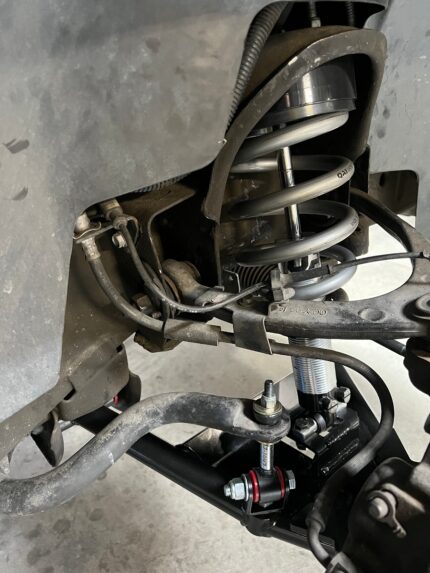 حوامل Coilover Suspension Engineering لـ Silverado / Sierra 2007-2019