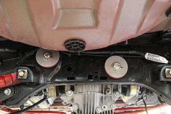 جلدة تعليق BMR Suspension لـ Dodge Challenger 2015-2023