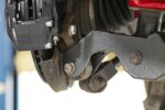 15" Conversion Kit by Carlyle Racing, Solid Rotors, Black Calipers BMR Suspension لـ Pontiac G8 2008-2009