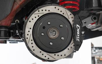 15" Conversion Kit by Carlyle Racing, Drilled and Slotted Rotors, Black Calipers BMR Suspension لـ Chevy Camaro 2010-2015