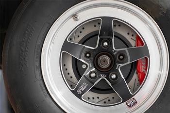 15" Conversion Kit by Carlyle Racing, Drilled and Slotted Rotors, Red Calipers BMR Suspension لـ Corvette 1997-2004