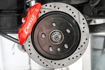 15" Conversion Kit by Carlyle Racing, Drilled and Slotted Rotors, Red Calipers BMR Suspension لـ Cadillac CTS-V 2008-2014