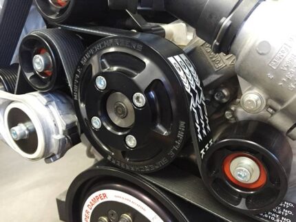قطعة أداء Whipple - 2018-2023 Ford Mustang Coyote Whipple 10-Rib Race Belt System