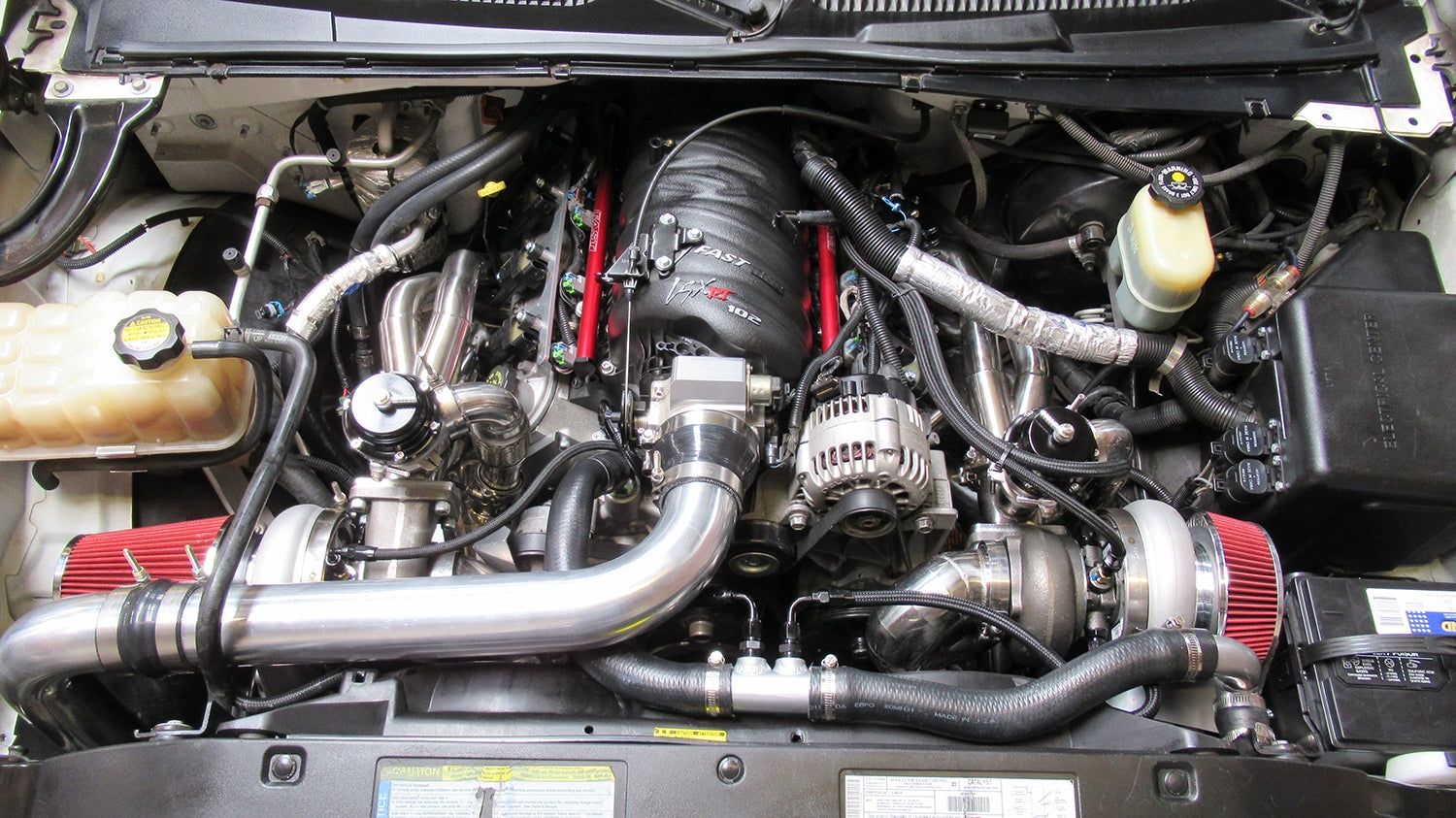 طقم توين تيربو Silverado و Sierra 1999-2006 طقم توين تيربو Silverado و Sierra 1999-2006 - الصورة 1